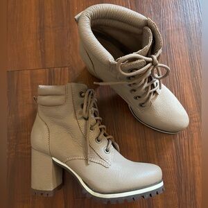 Kelsi Dagger Booties